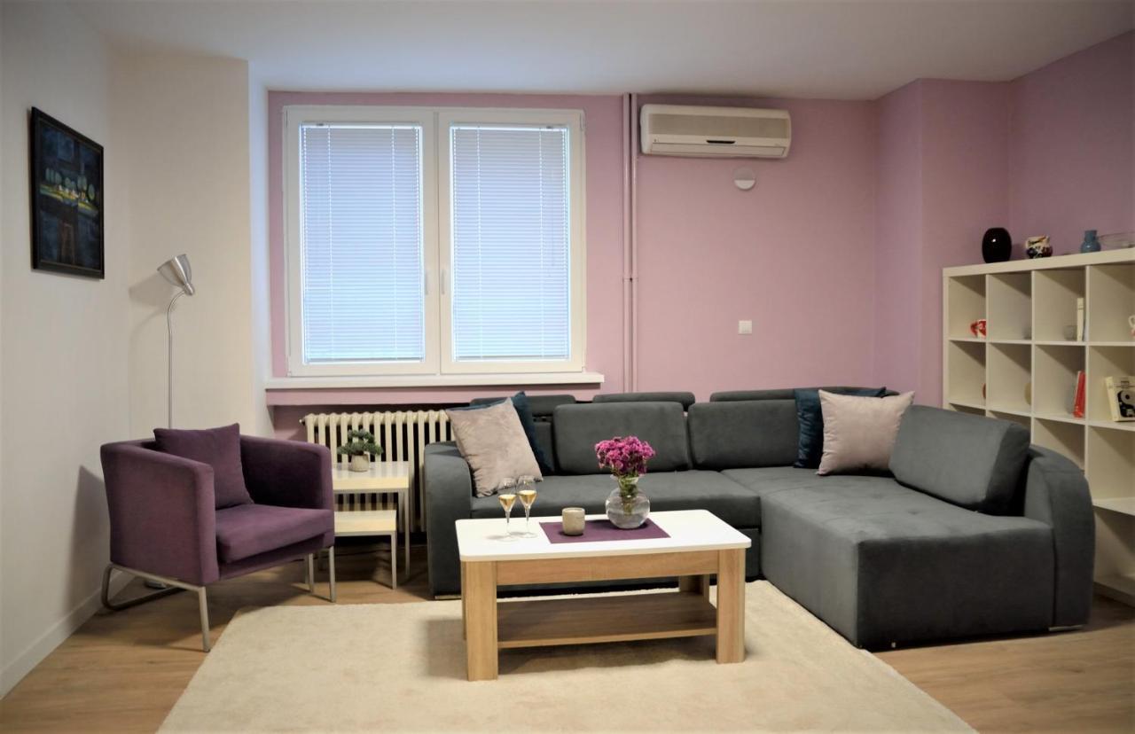 Heart Of The City - 75Sqm Suite สโกเปีย ภายนอก รูปภาพ