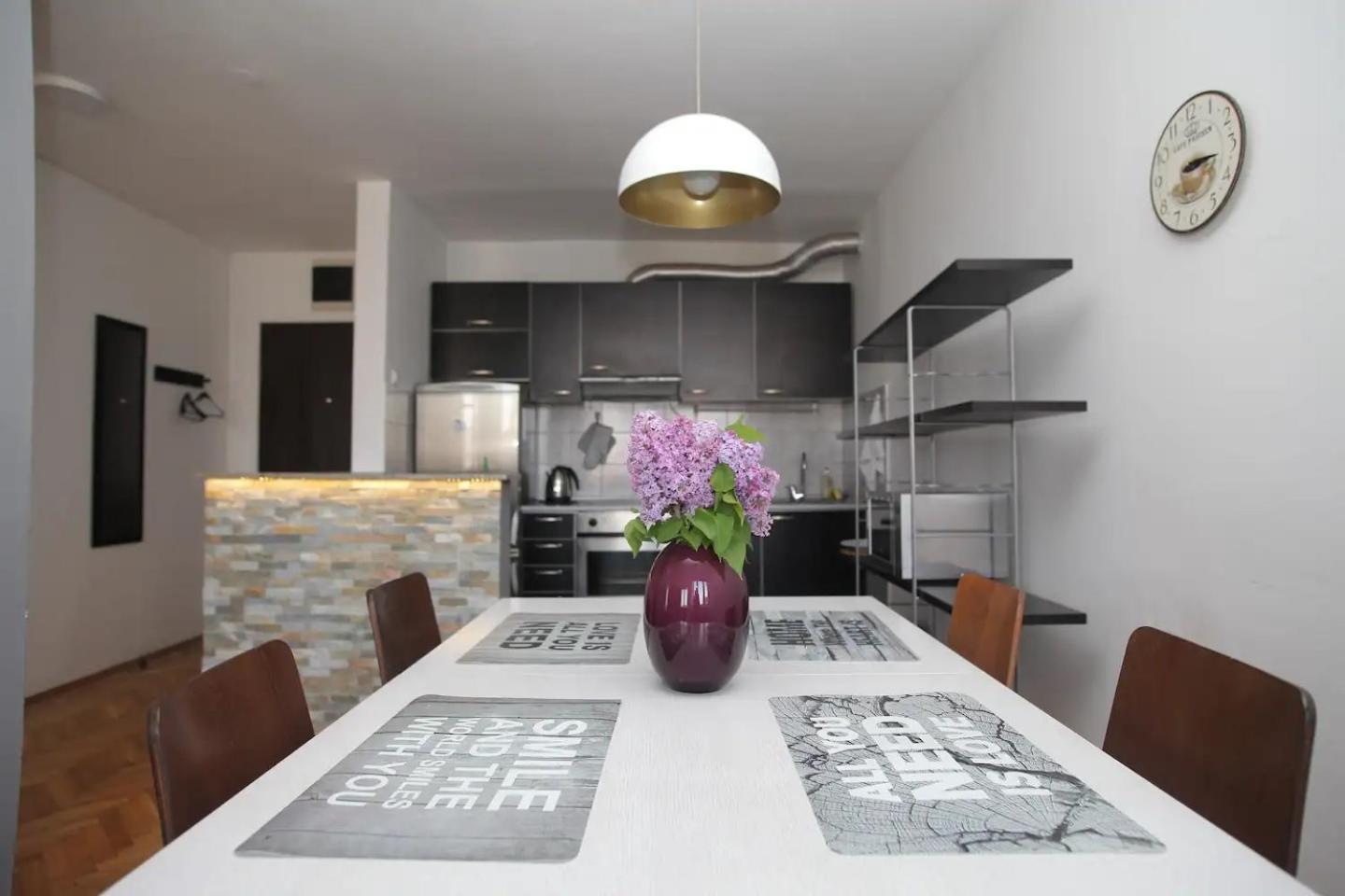 Heart Of The City - 75Sqm Suite สโกเปีย ภายนอก รูปภาพ